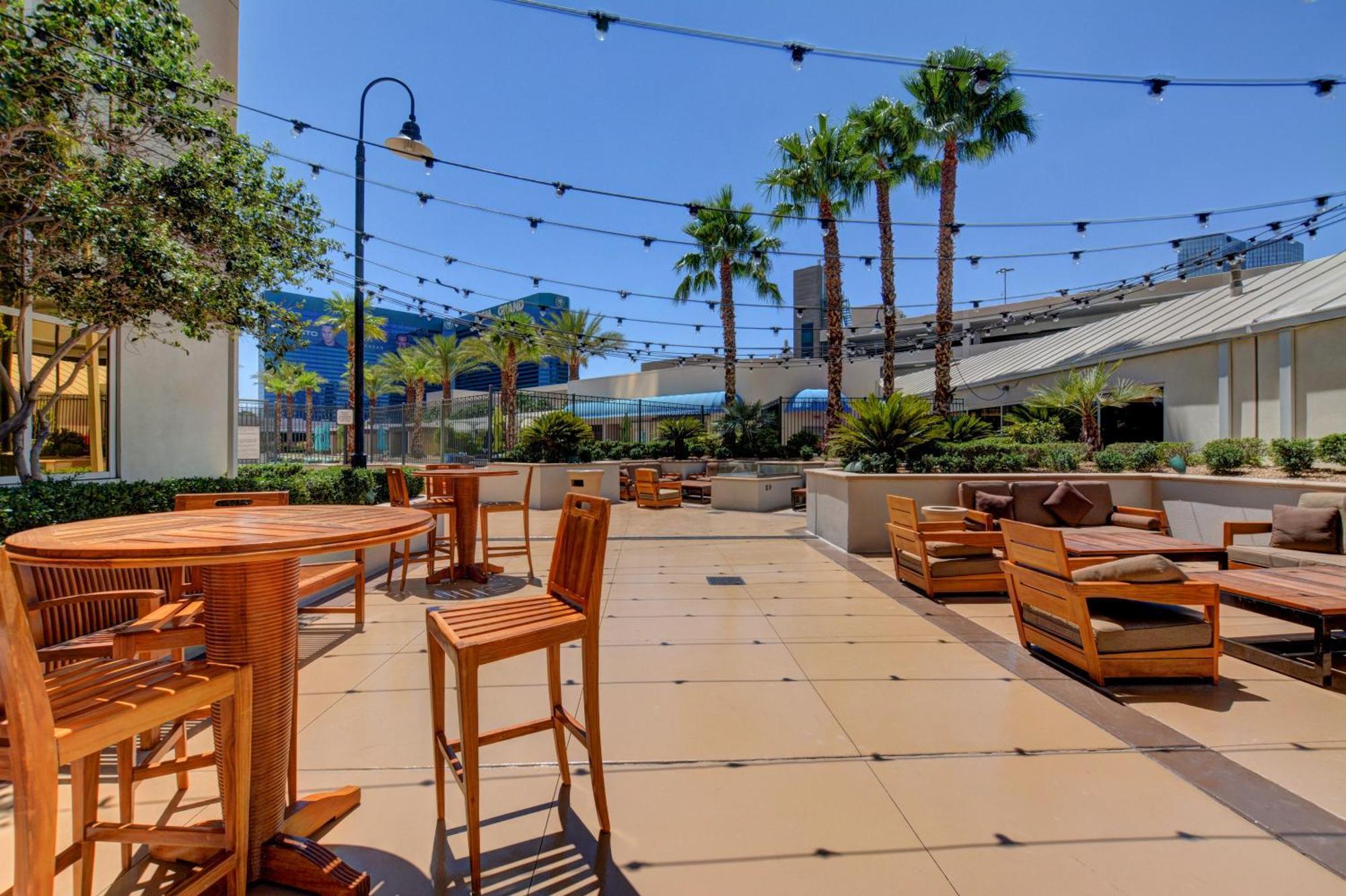 Panorama Vista Suite- 1Br 2Ba, Full Kitchen, Strip View, Balcony, Corner Unit Las Vegas Exterior photo